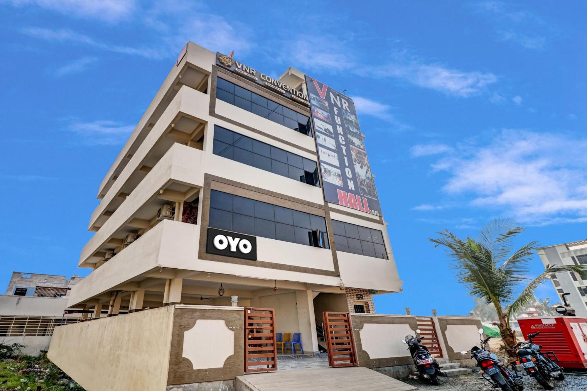 Oyo Vnr Convention 호텔 Guntūr 외부 사진